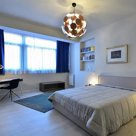 Parnasus Bed & Breakfast 4*